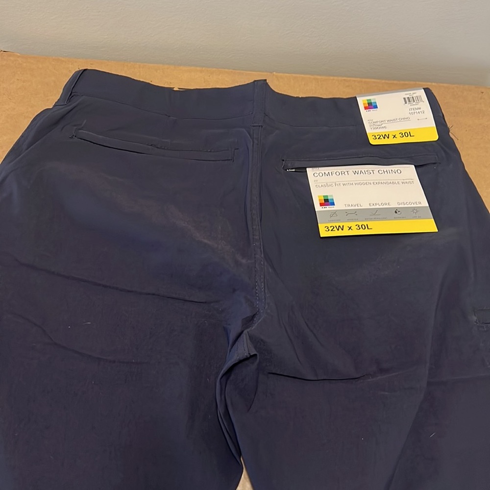 Men’s Navy Chino Pant